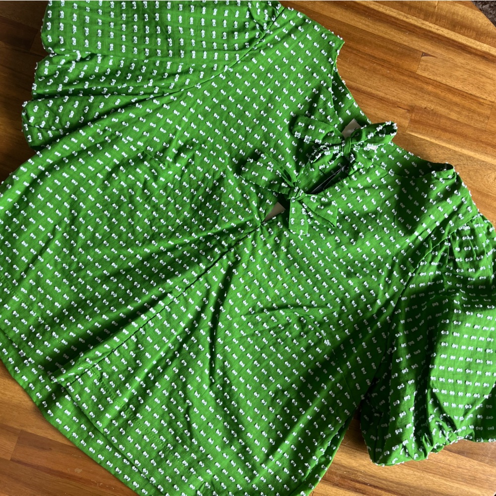 NWT Kate Spade New York x Target Textured Polka Dot Puff Short Sleeve Blouse